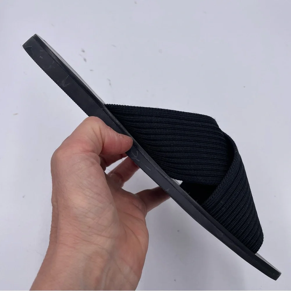 Everlane Black Ribbed Crisscross Slide Sandals - Picture 7 of 11